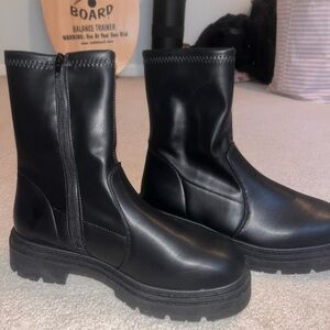 Black boots! NEVER WORN! Perfect condition. Womens 10. Run big.